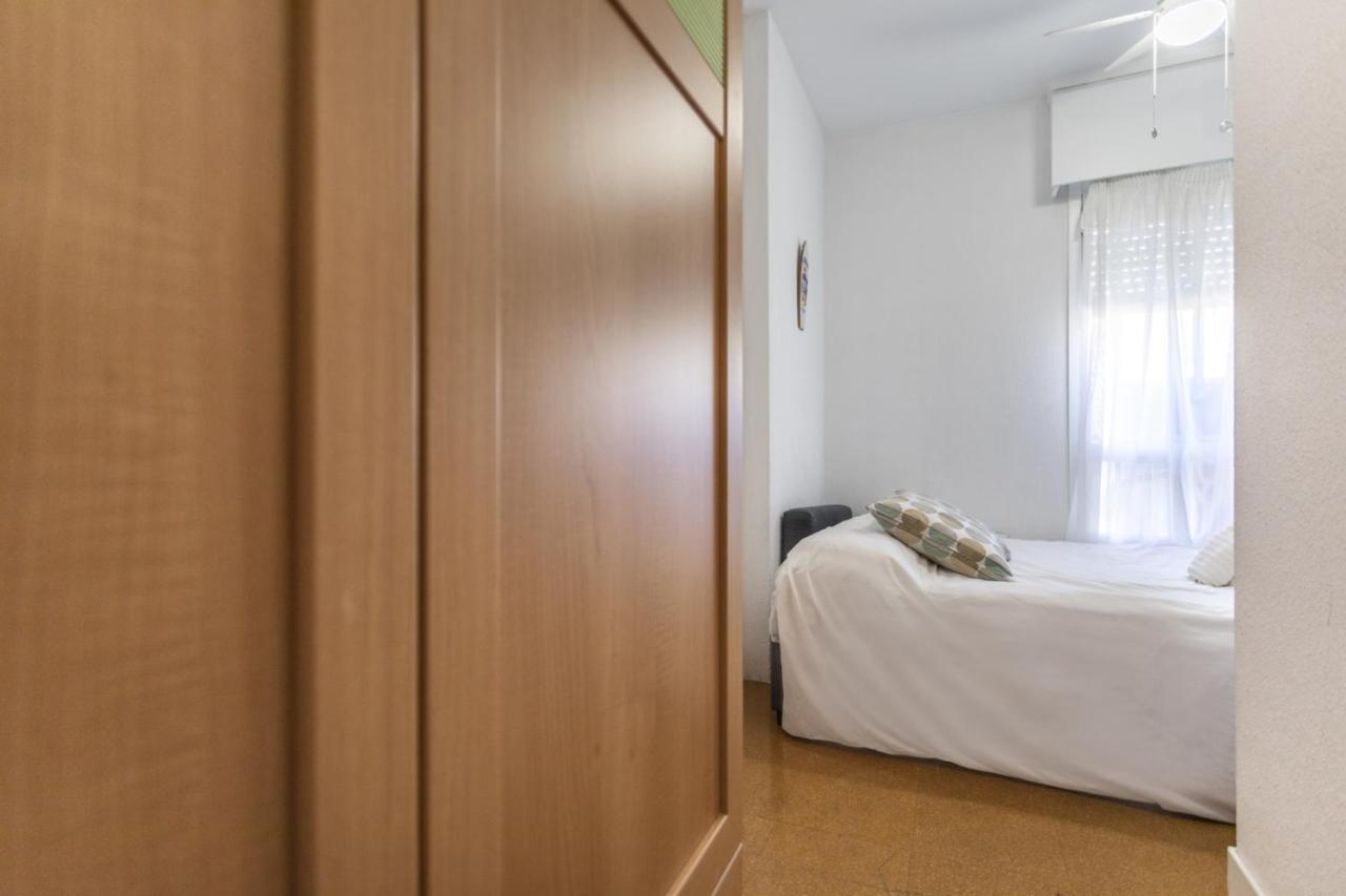 Rentcostadelsol Malagueta Miramar Малага Экстерьер фото