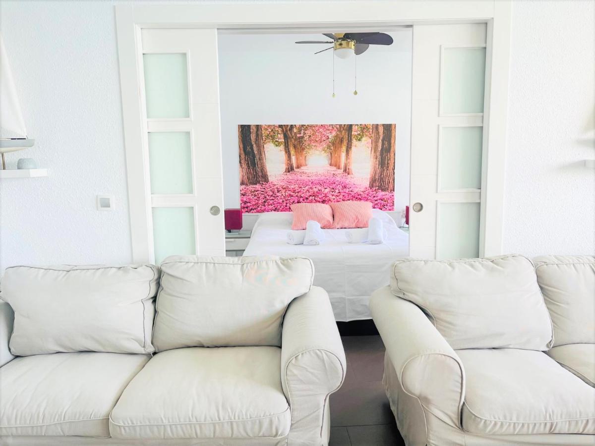Rentcostadelsol Malagueta Miramar Малага Экстерьер фото